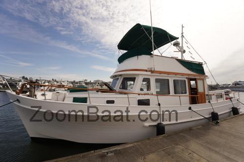 Marine Trader 44 	Spesifikasjoner og anmeldelser